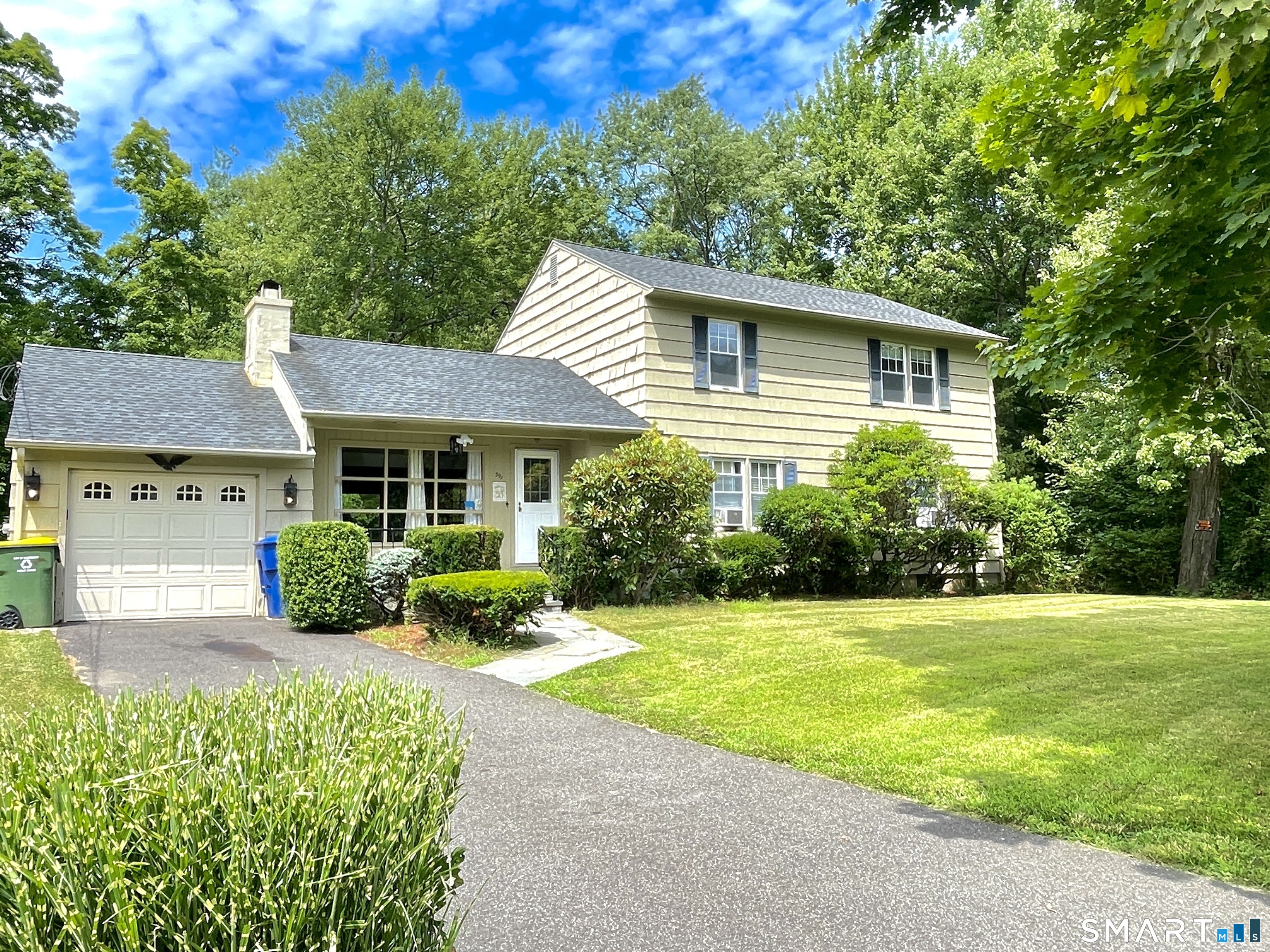 391 Chestnut Hill Avenue Waterbury CT 06704