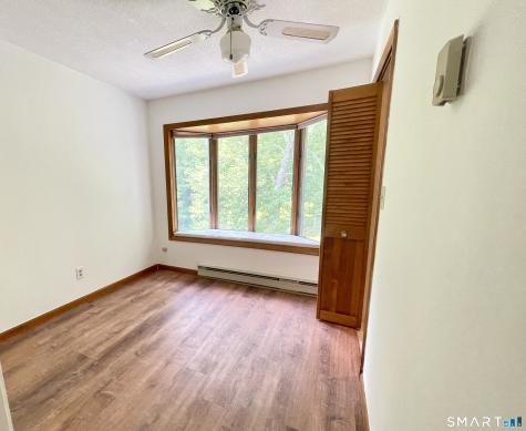 391 Chestnut Hill Avenue Waterbury CT 06704