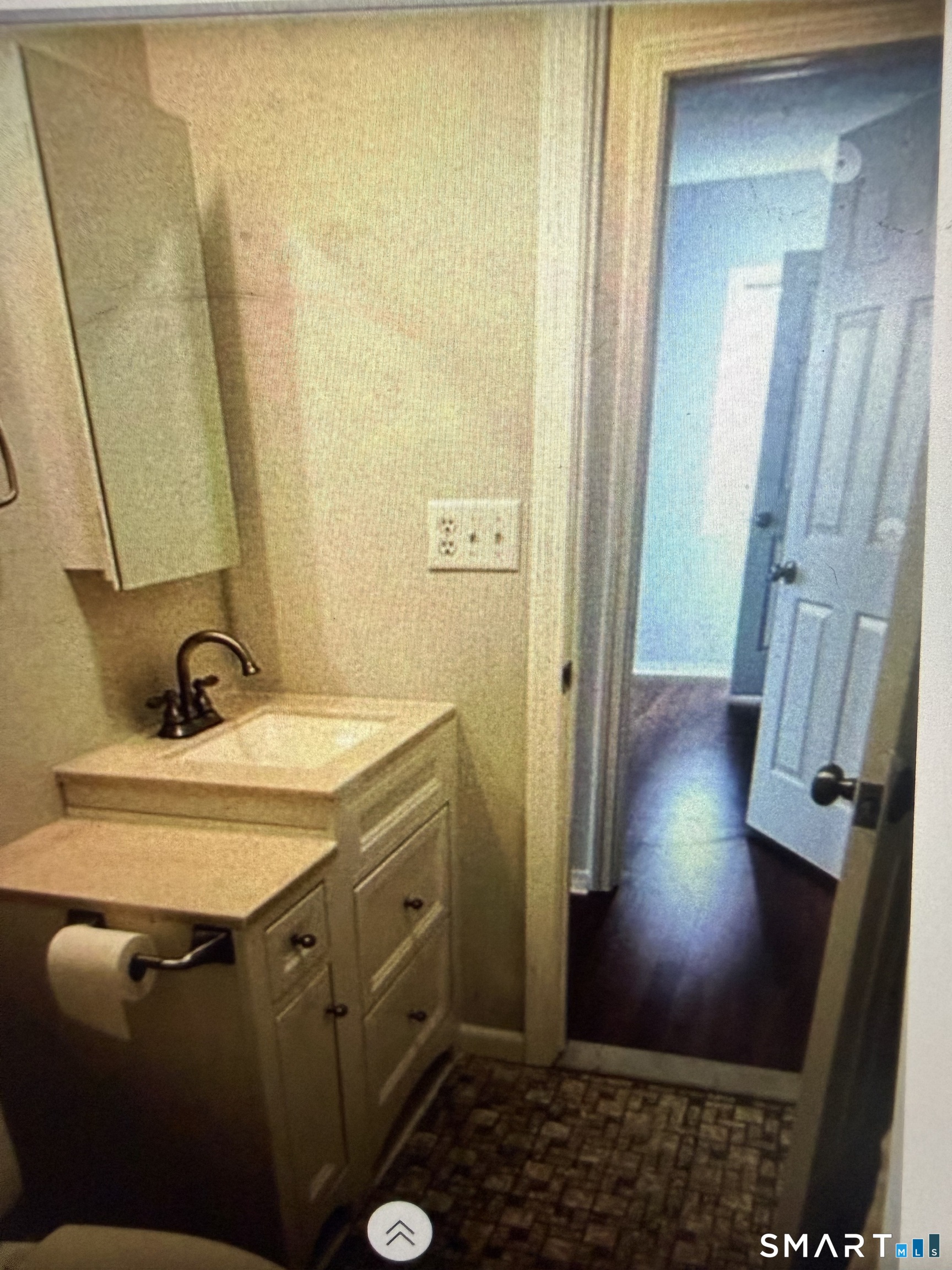 27 Southwind Lane Milford CT 06460