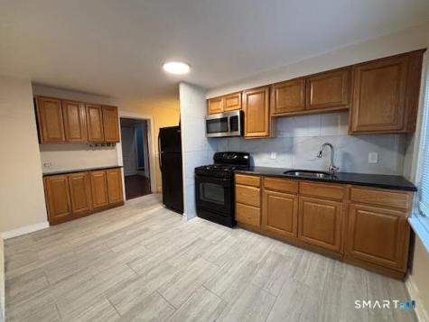 96 Balsam Avenue Bridgeport CT 06606