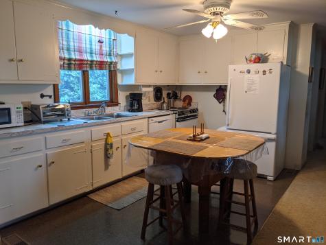 89 Grove Beach South Road Westbrook CT 06498