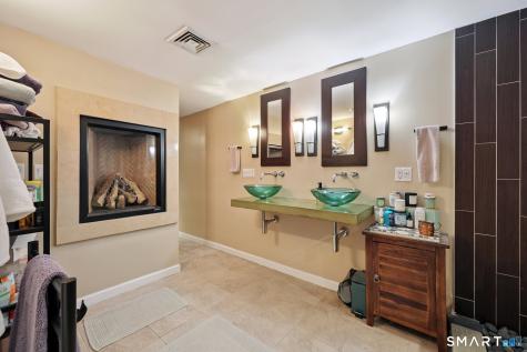 591 Orange Street New Haven CT 06511