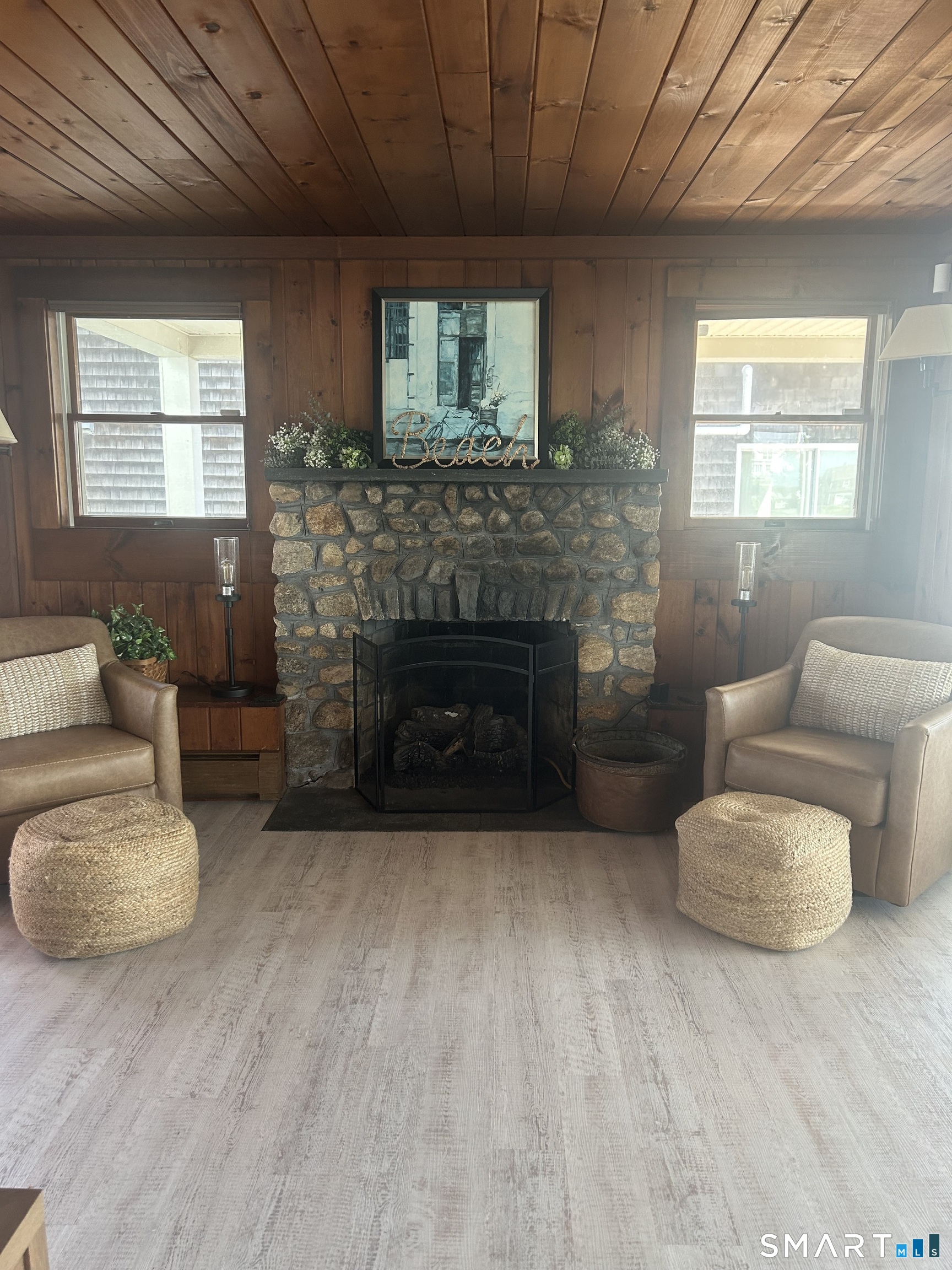 293 Giants Neck Road East Lyme CT 06357