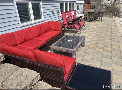 293 Giants Neck Road East Lyme CT 06357