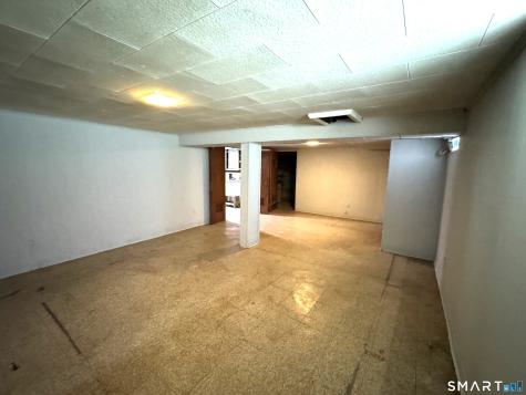 6 Lydall Street Manchester CT 06042