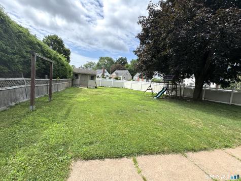 6 Lydall Street Manchester CT 06042