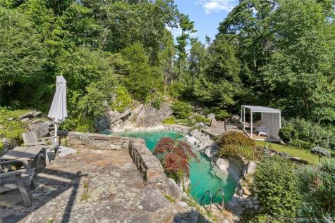 26 Chalburn Road Redding CT 06896
