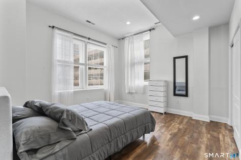 196 Crown Street New Haven CT 06510