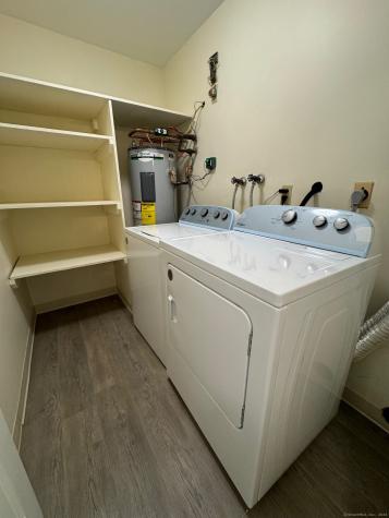 2-A Jeanette Road Danbury CT 06811