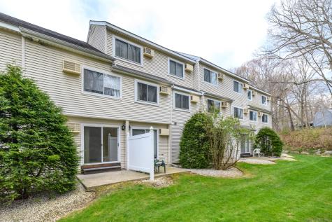 2-A Jeanette Road Danbury CT 06811