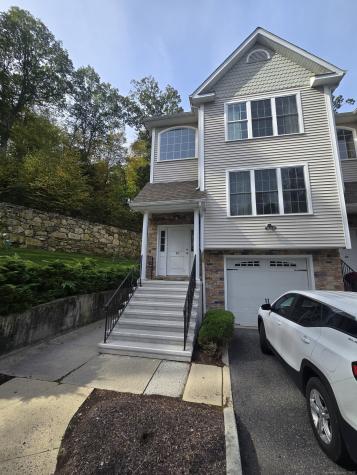 21 Old Oak Drive Brookfield CT 06804