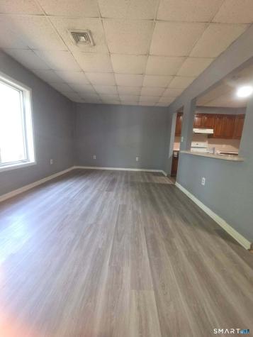 27-43 Framingham Drive Waterbury CT 06705