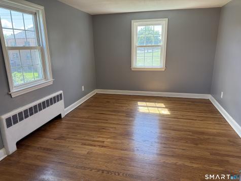 618 Willard Avenue Newington CT 06111