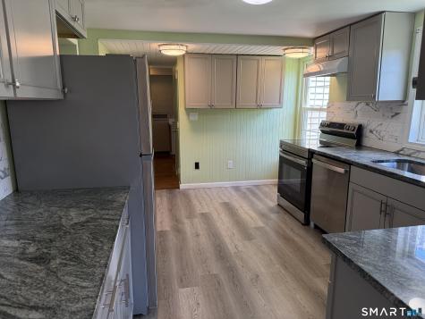 618 Willard Avenue Newington CT 06111