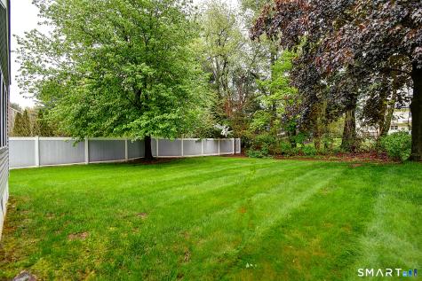 12 Diggins Court South Windsor CT 06074