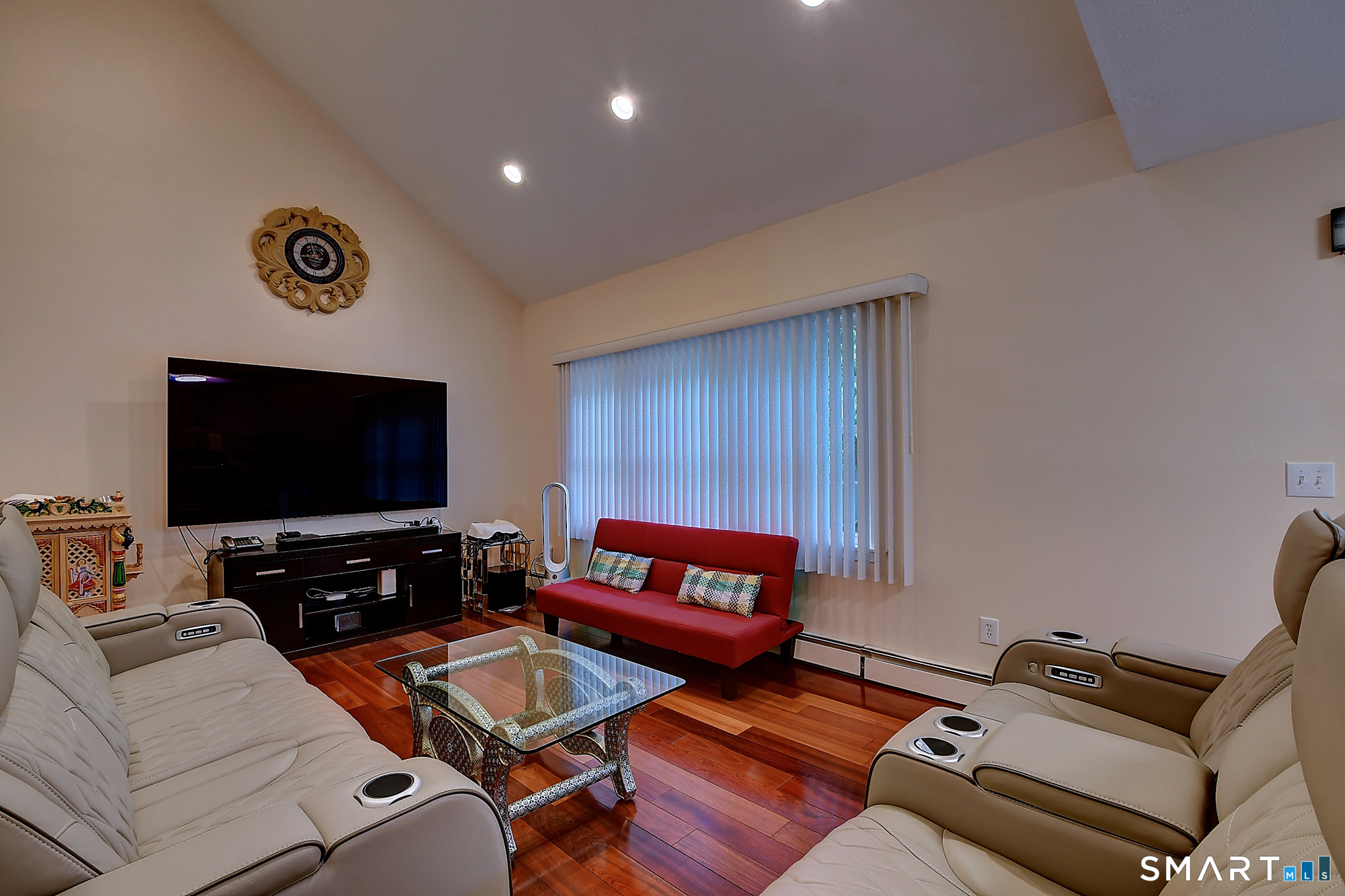 12 Diggins Court South Windsor CT 06074
