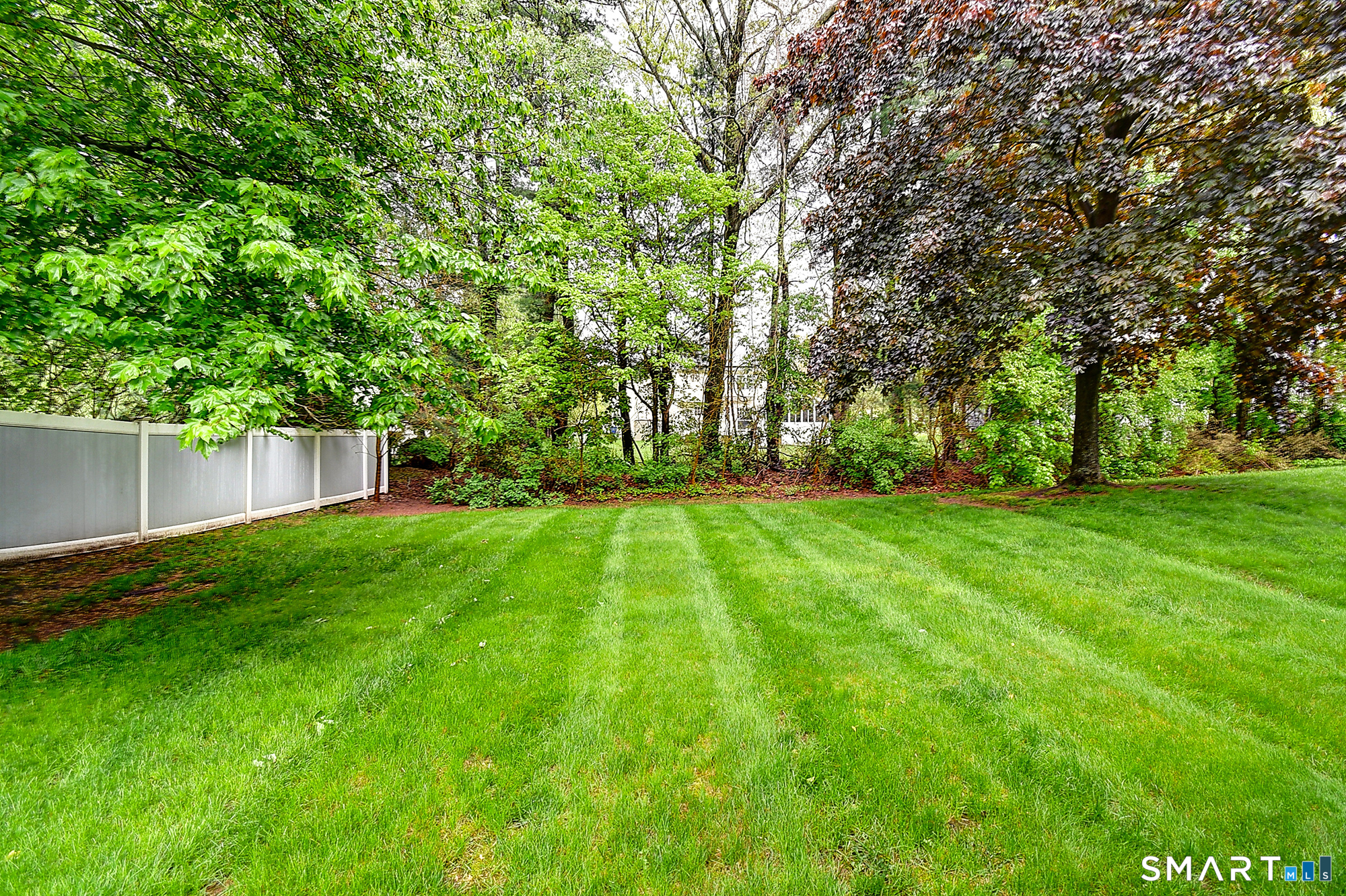 12 Diggins Court South Windsor CT 06074