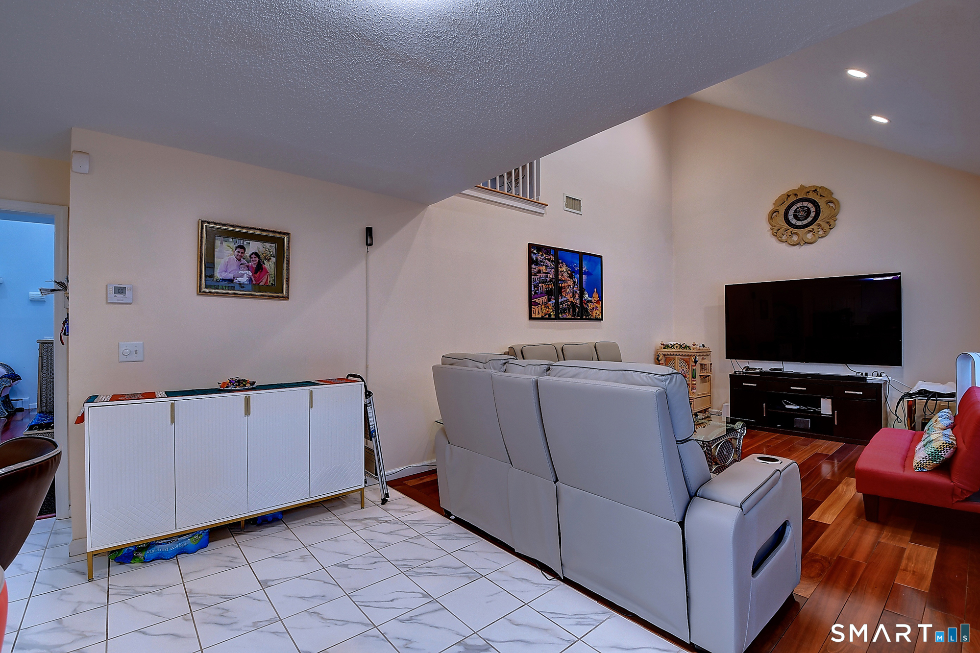 12 Diggins Court South Windsor CT 06074