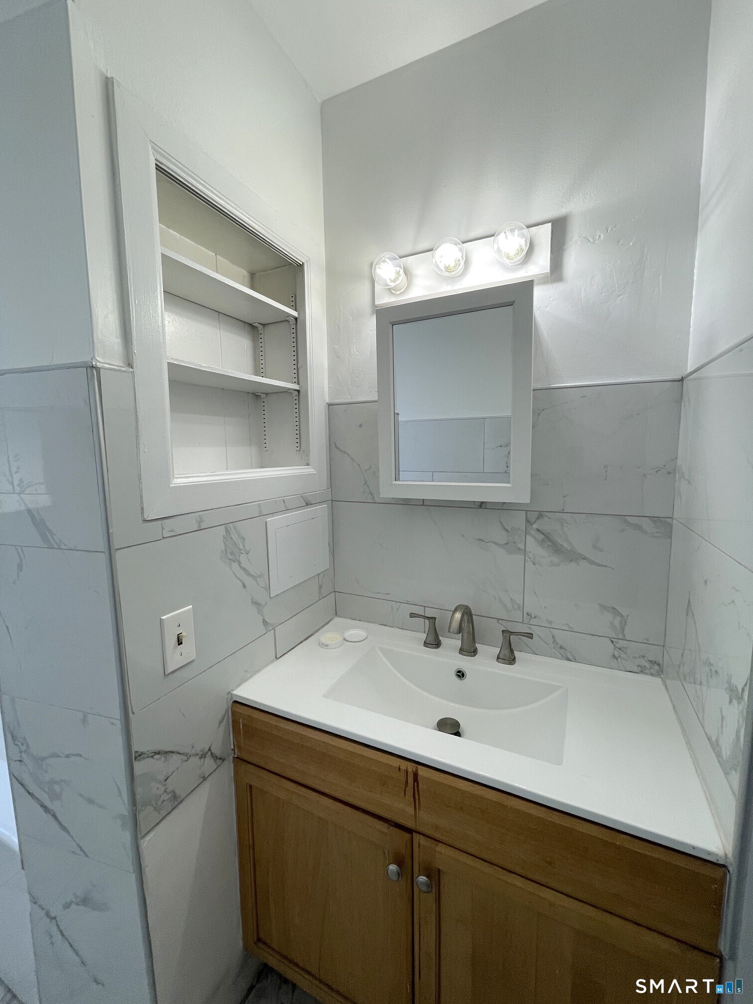 155 Lamson Street West Haven CT 06516