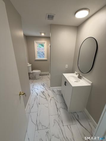 60 Mohegan Trail South Windsor CT 06074