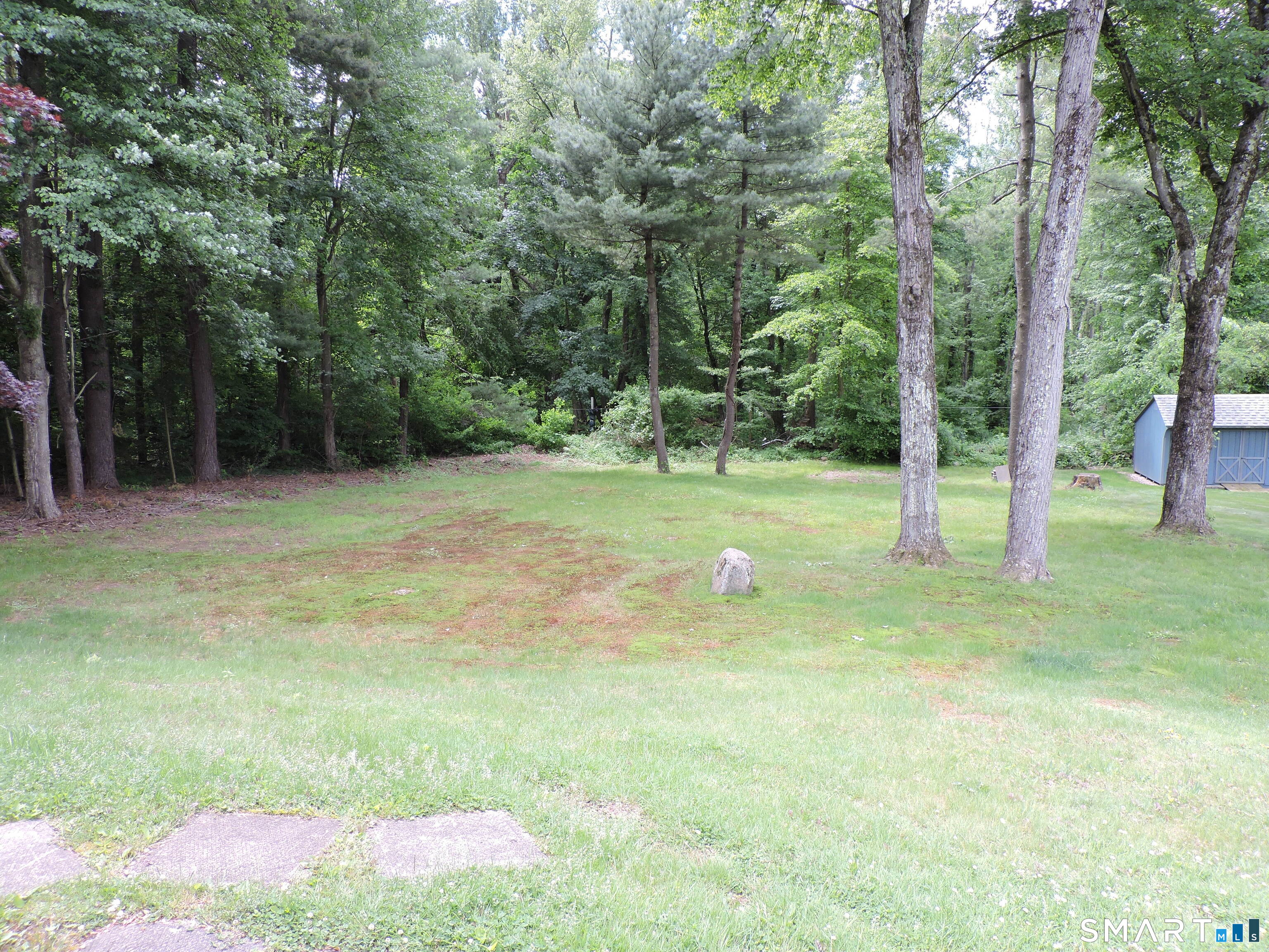 60 Mohegan Trail South Windsor CT 06074