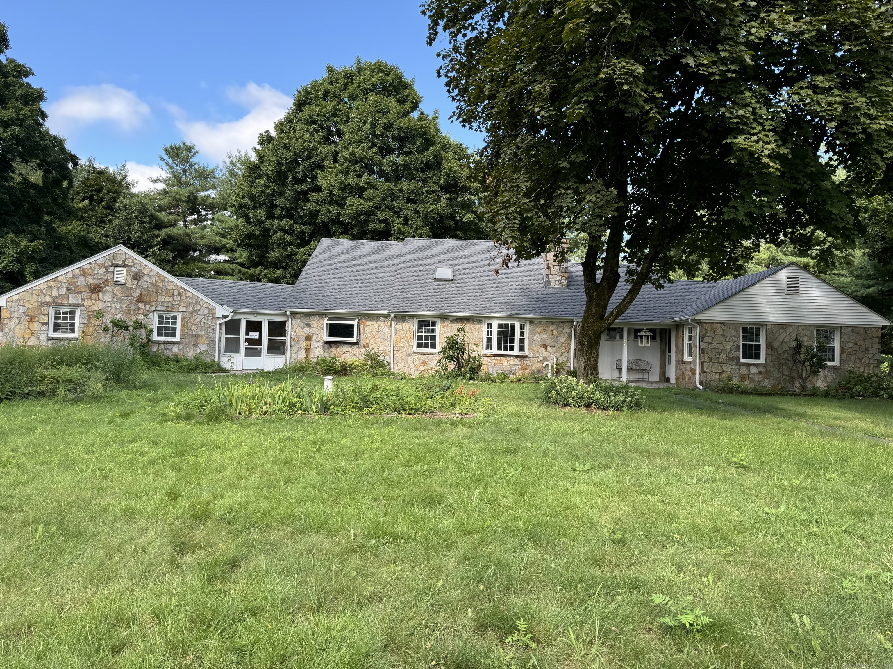 40 South Main Street East Windsor CT 06088