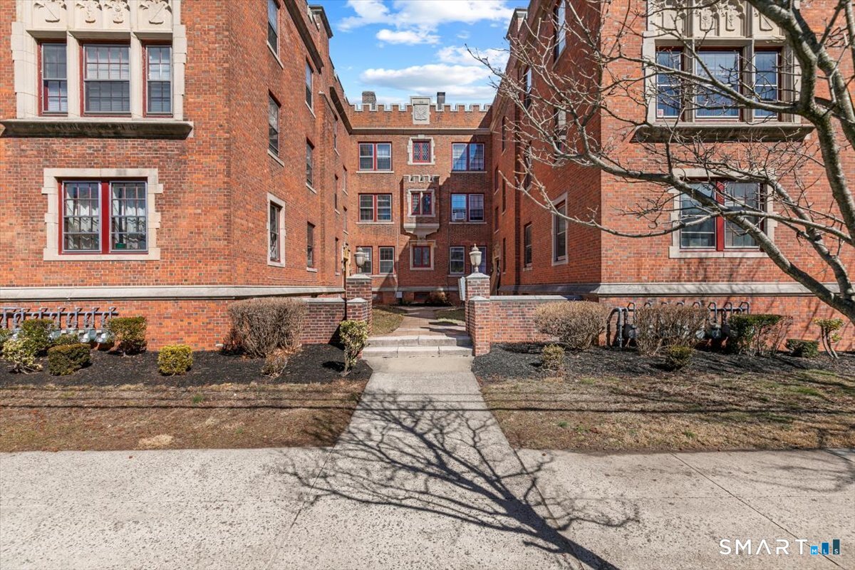 151 Cold Spring Street New Haven CT 06511