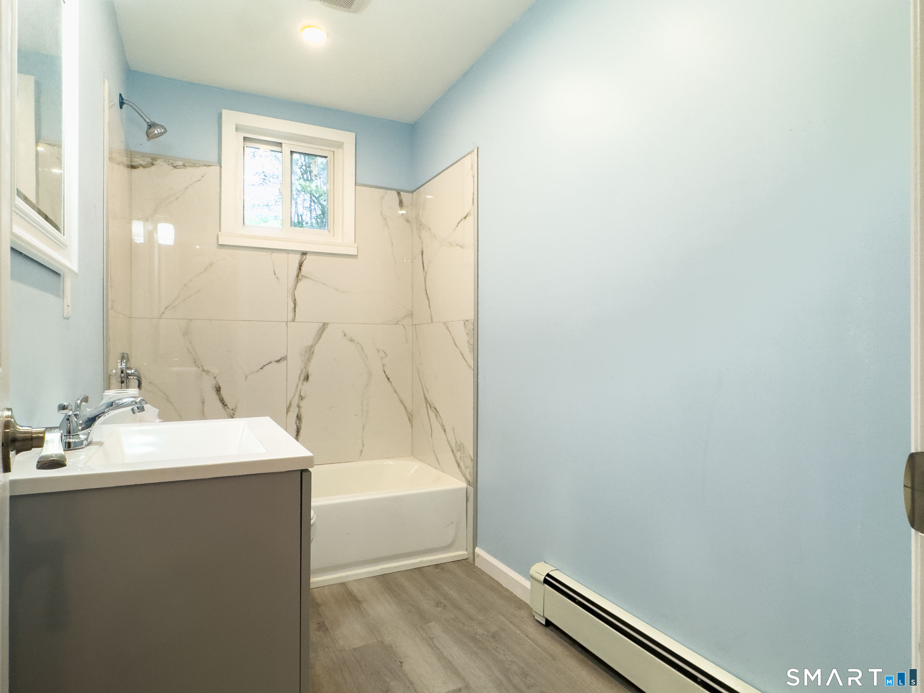 1248 North Main Street Waterbury CT 06704