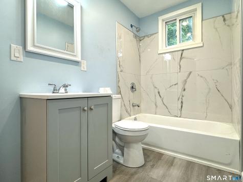 1248 North Main Street Waterbury CT 06704