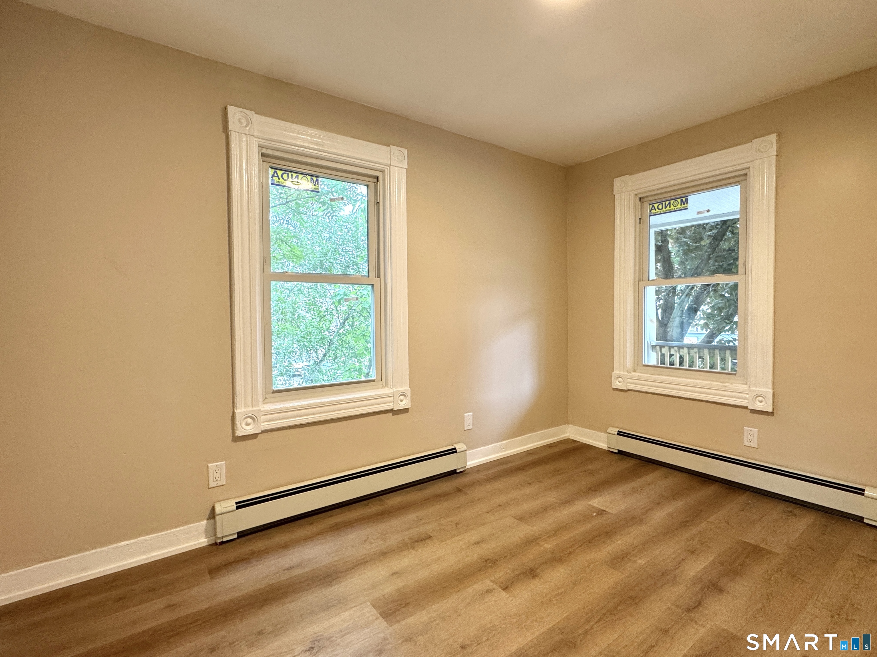 1248 North Main Street Waterbury CT 06704