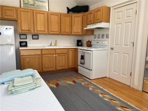 141 Middle Beach Road Madison CT 06443