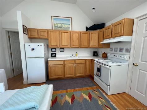 141 Middle Beach Road Madison CT 06443