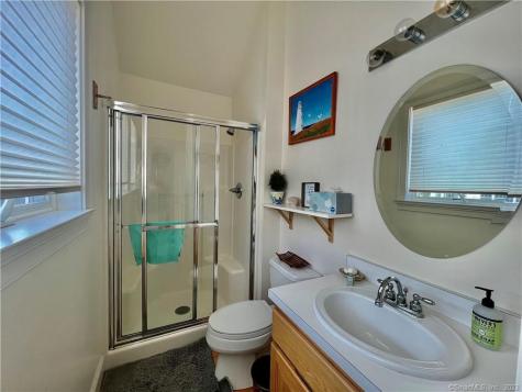 141 Middle Beach Road Madison CT 06443