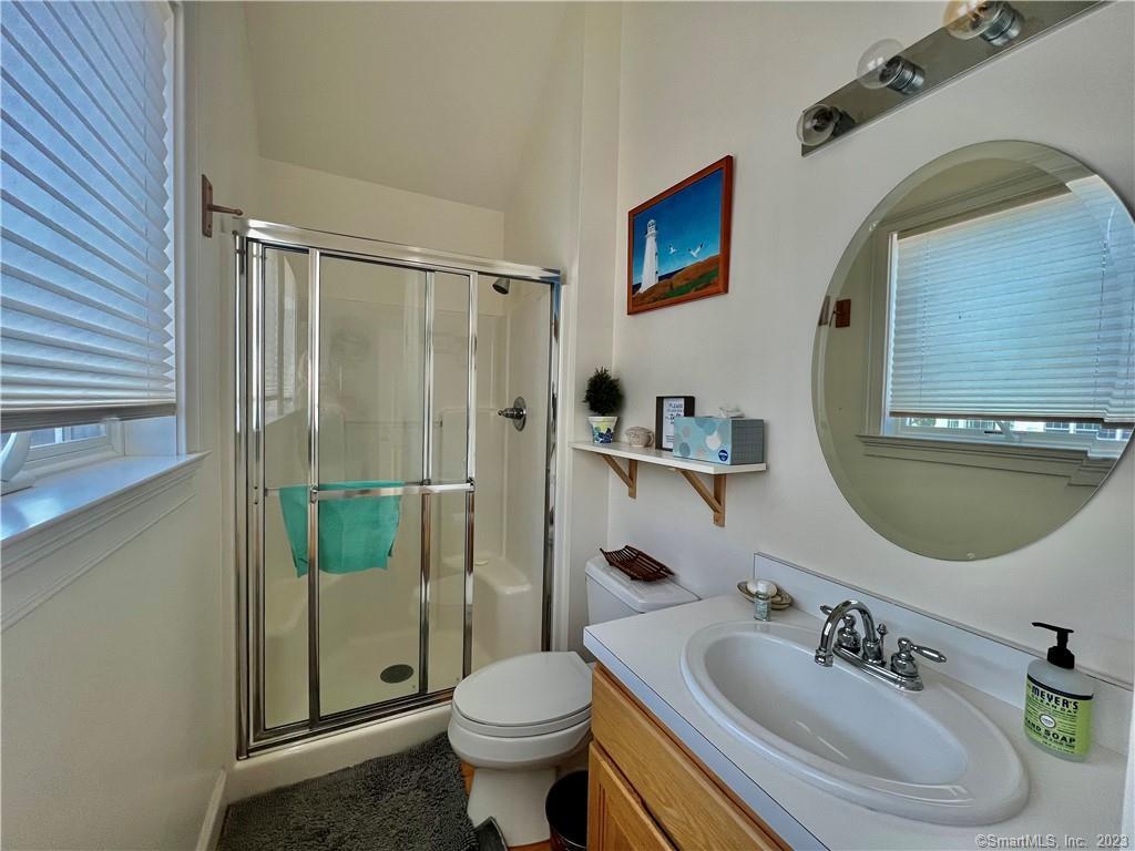 141 Middle Beach Road Madison CT 06443