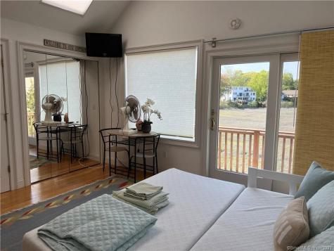 141 Middle Beach Road Madison CT 06443