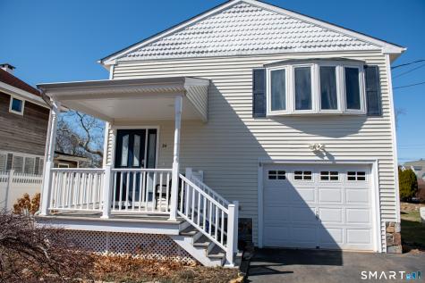 34 Center Avenue East Haven CT 06512