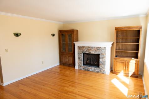 34 Center Avenue East Haven CT 06512