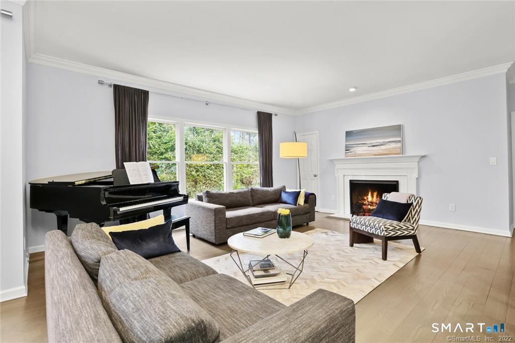 15 Old Stamford Road New Canaan CT 06840