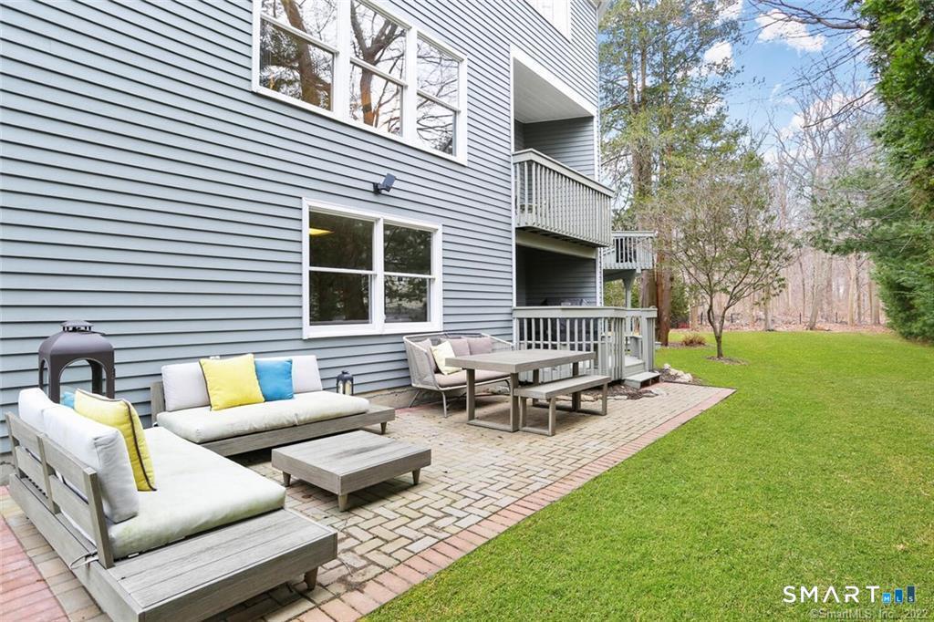 15 Old Stamford Road New Canaan CT 06840