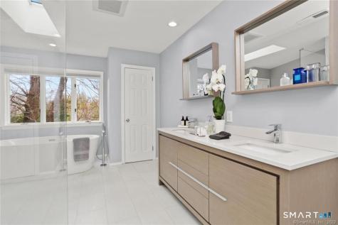 15 Old Stamford Road New Canaan CT 06840