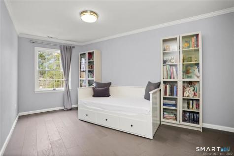 15 Old Stamford Road New Canaan CT 06840