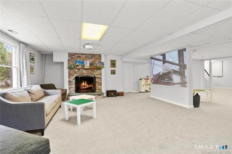 15 Old Stamford Road New Canaan CT 06840
