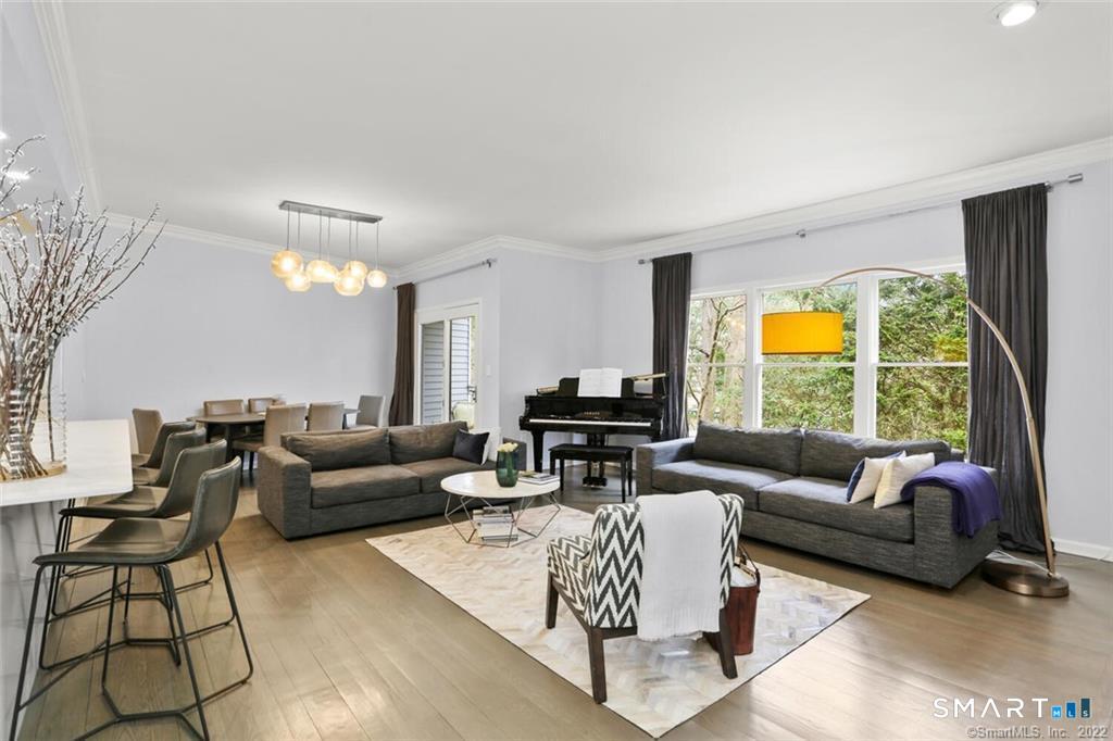 15 Old Stamford Road New Canaan CT 06840