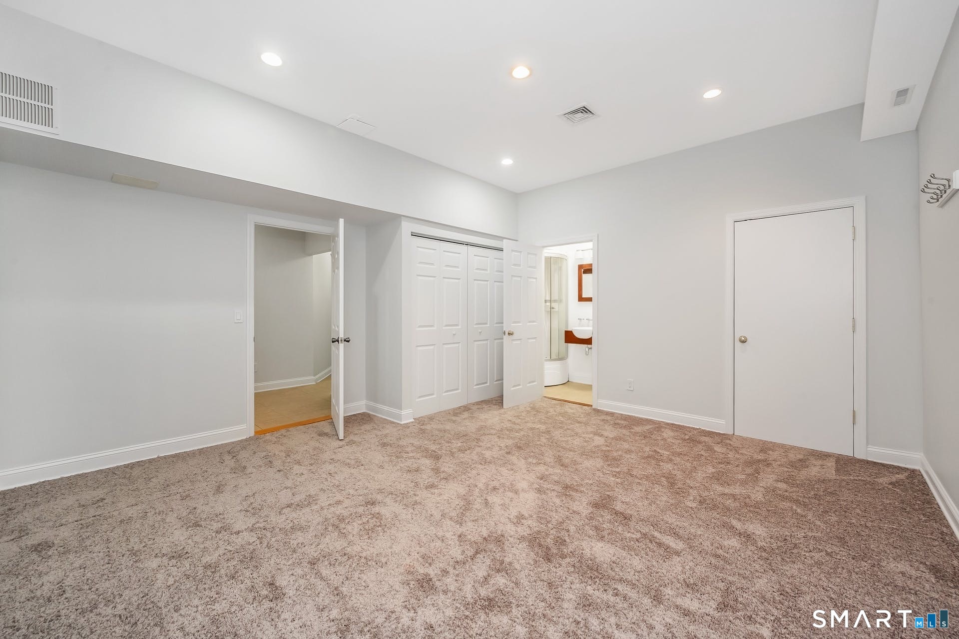 806 Hope Street Stamford CT 06907