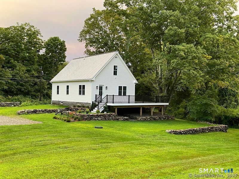 15 North Brook Street Hampton CT 06247