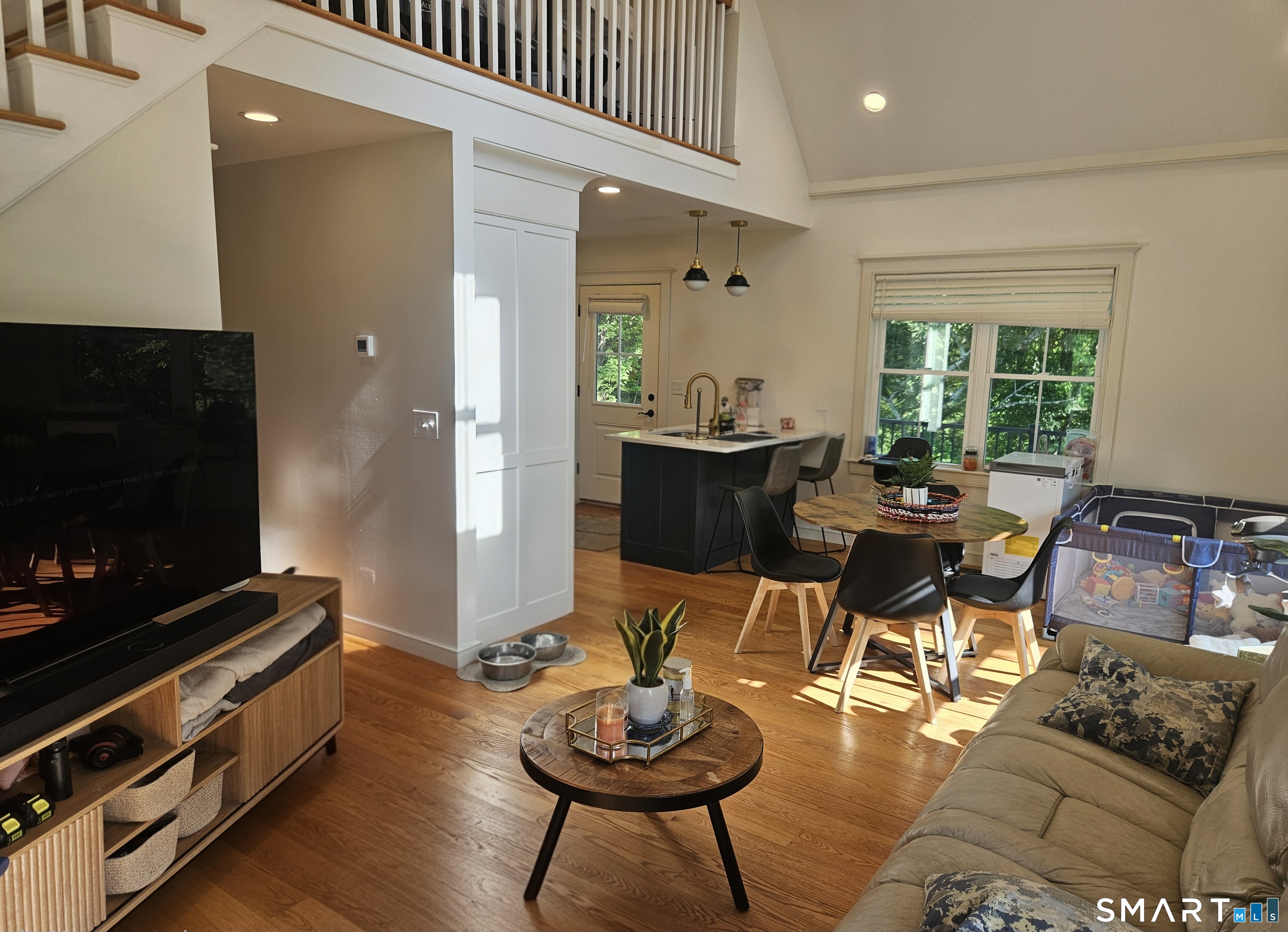 15 North Brook Street Hampton CT 06247