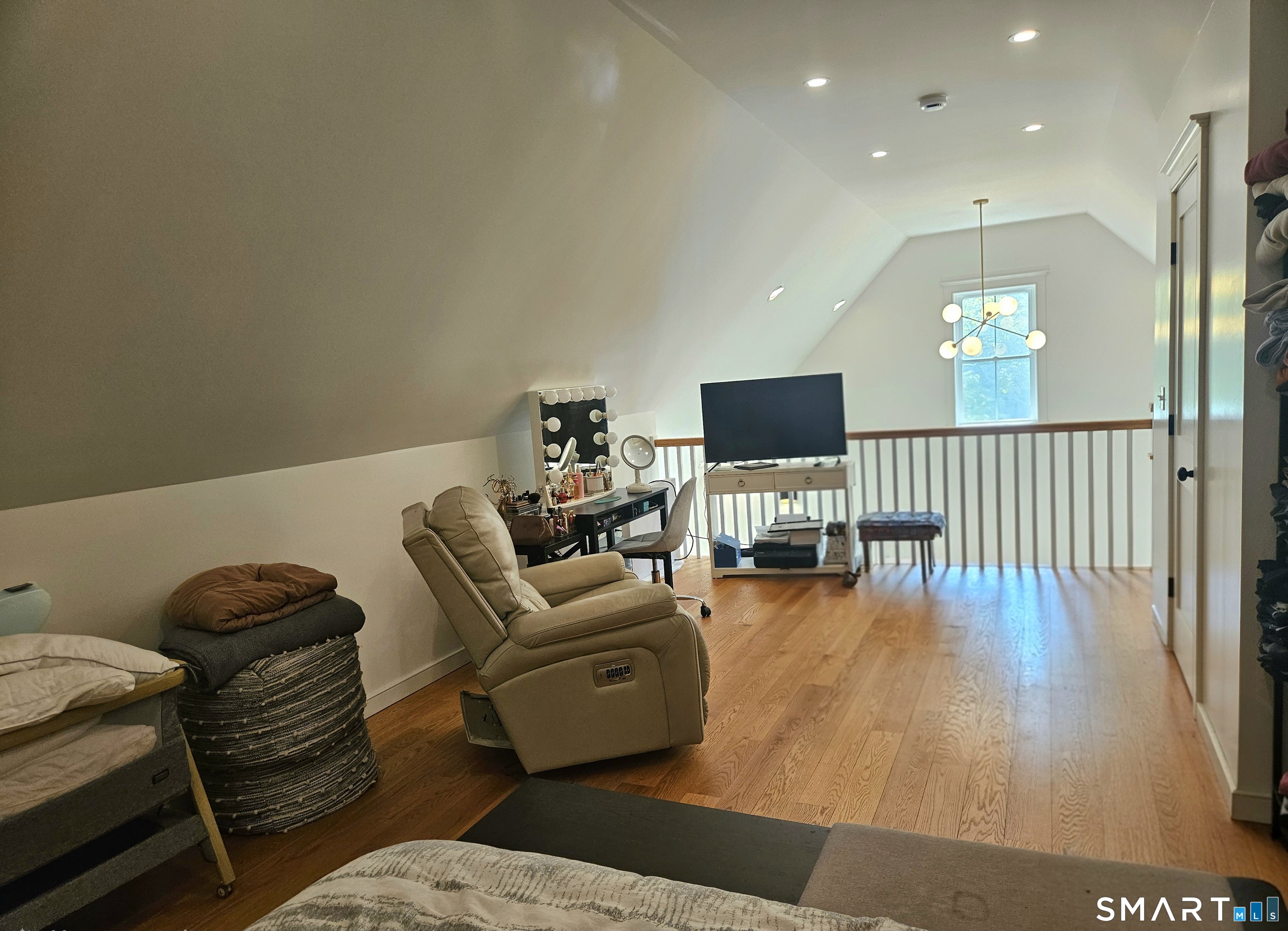 15 North Brook Street Hampton CT 06247