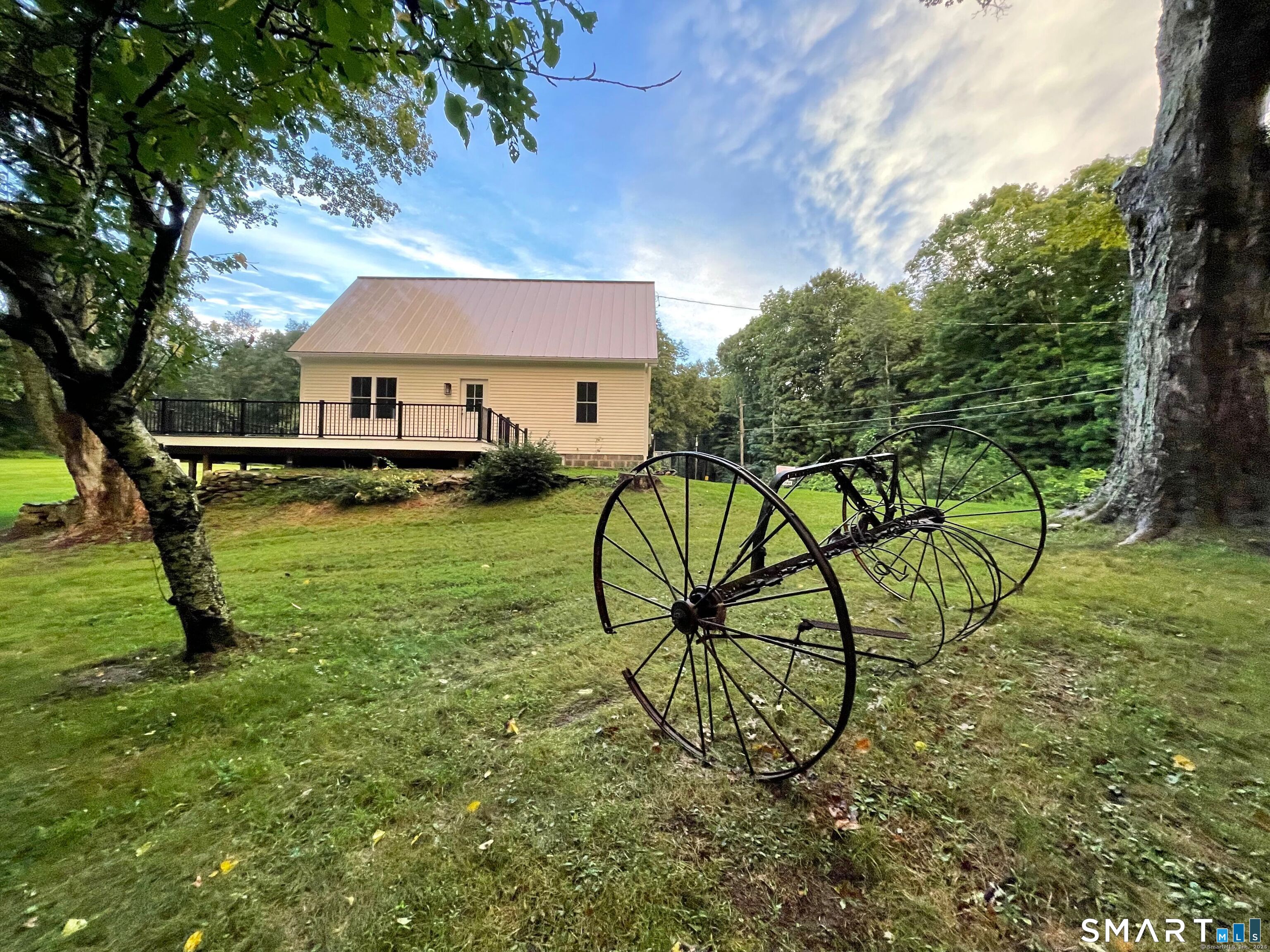 15 North Brook Street Hampton CT 06247