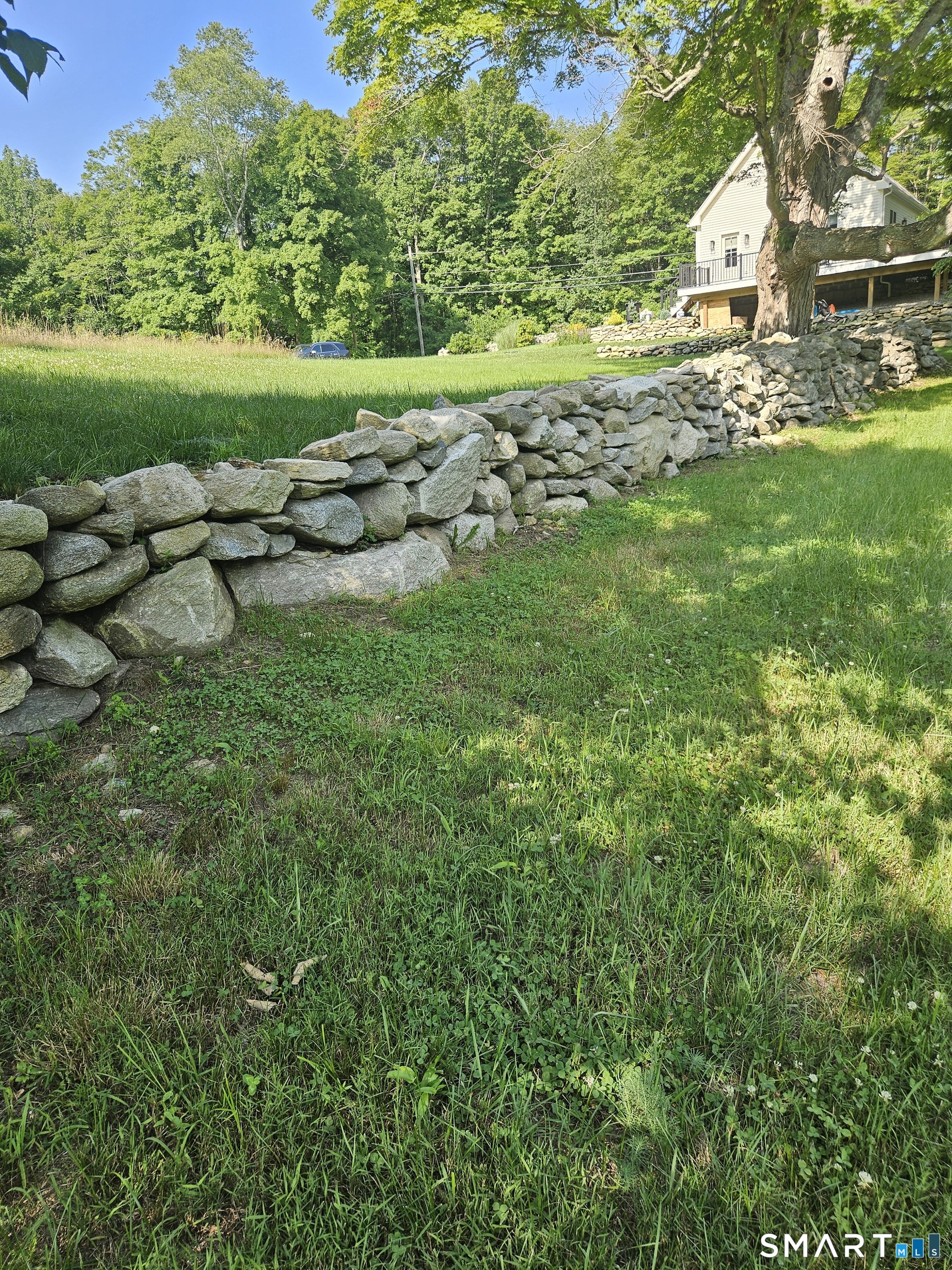 15 North Brook Street Hampton CT 06247