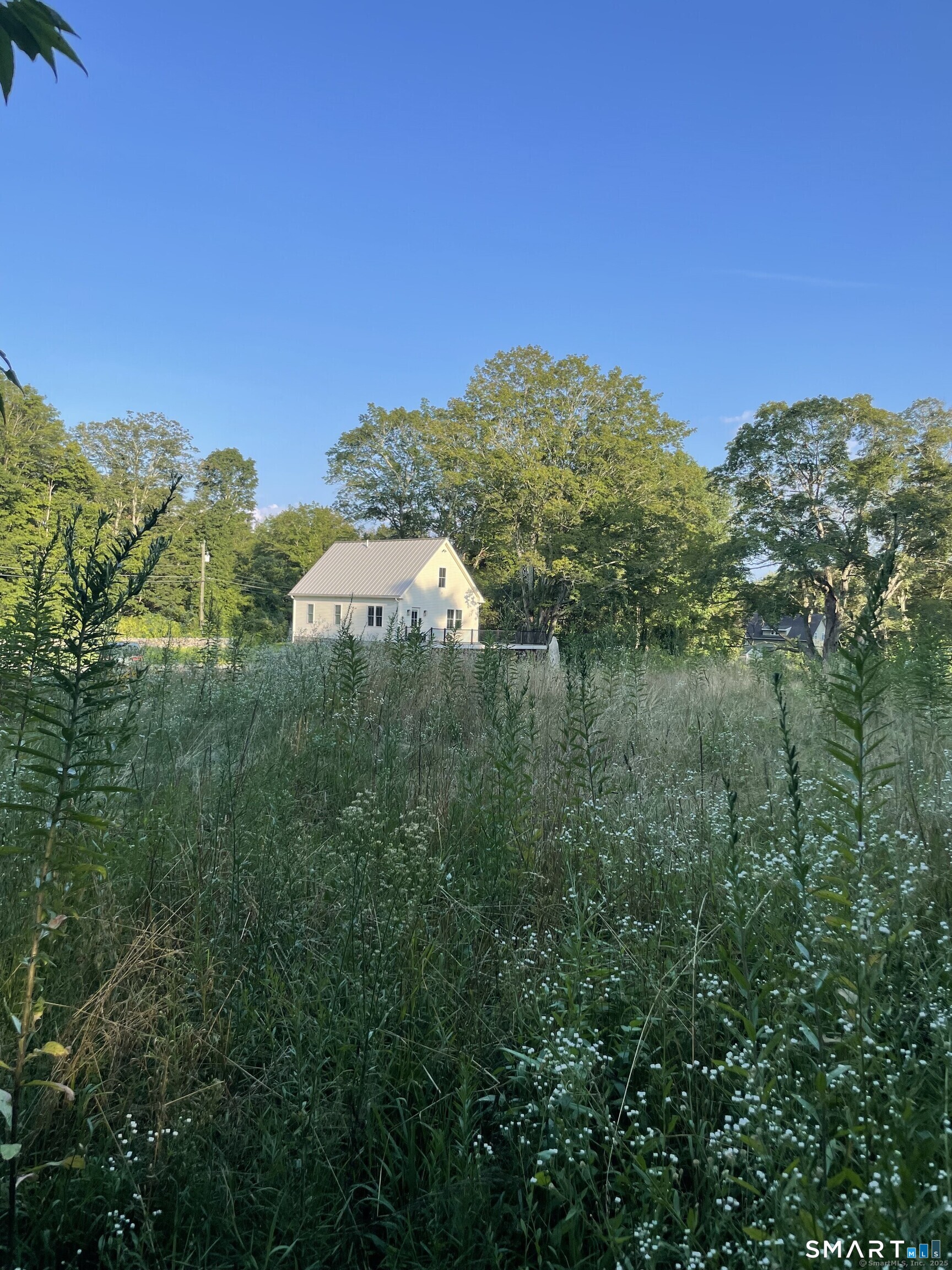 15 North Brook Street Hampton CT 06247